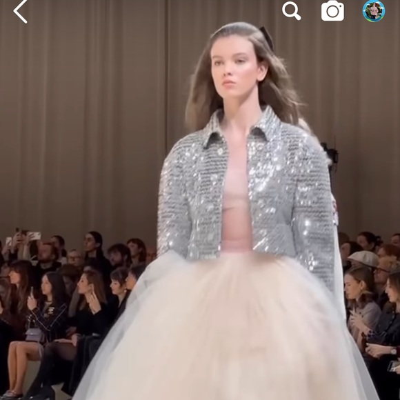 Oversized-Raw edge hem, Sequins Denim/Jeans cropped-Long sleeves Stretch Jacket. - Picture 16 of 16